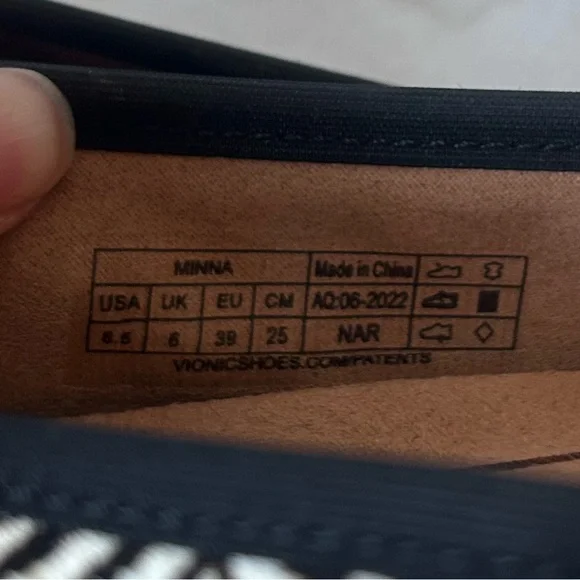 Vionic Spark Minna ballet flats black white zebra-patterned calf hair 8.5 Narrow - Picture 7 of 7